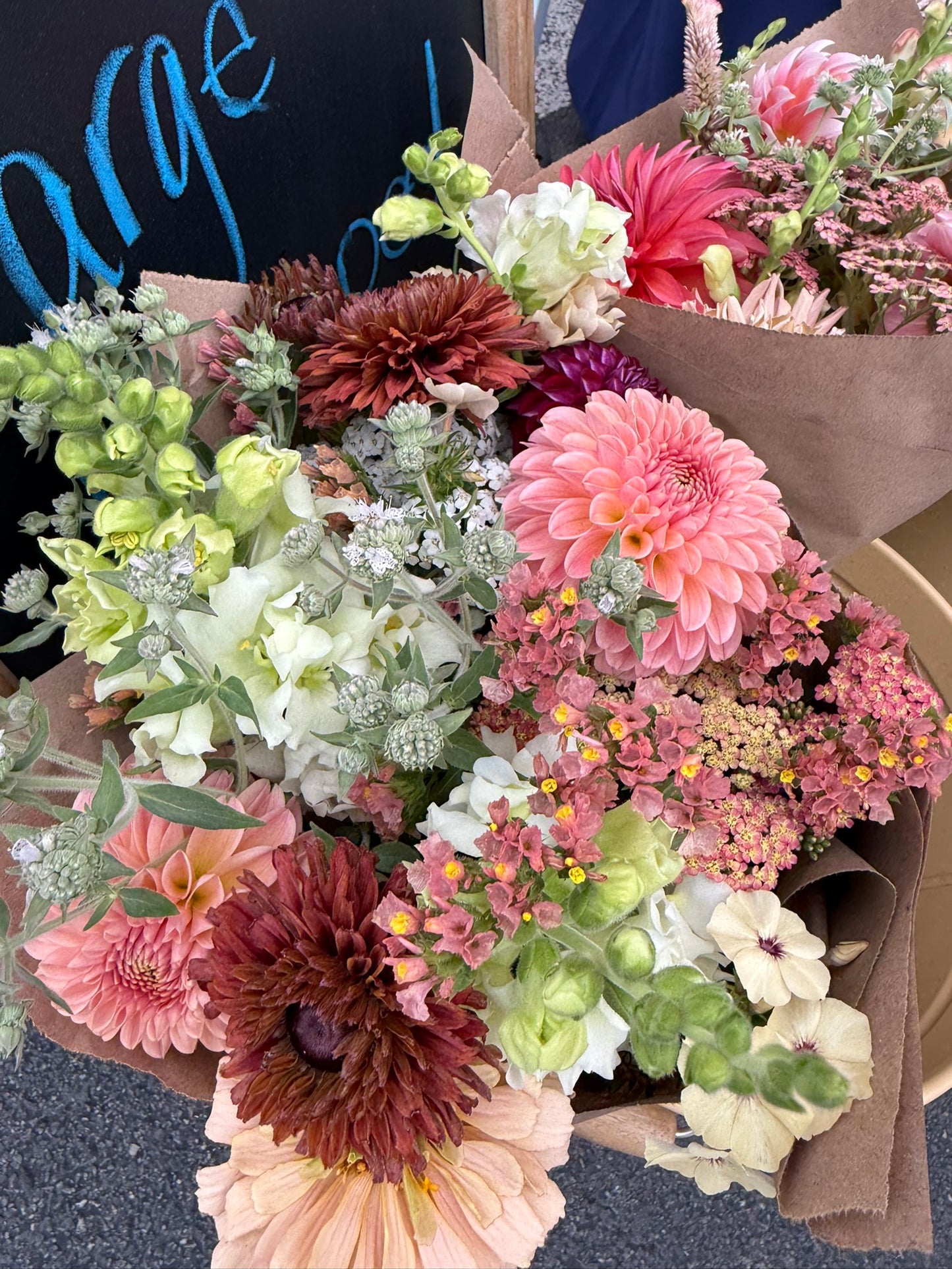 "No Market" Bouquet including Delivery