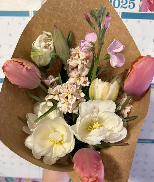 CSA Tulip Weekly Flower Subscription & Delivery