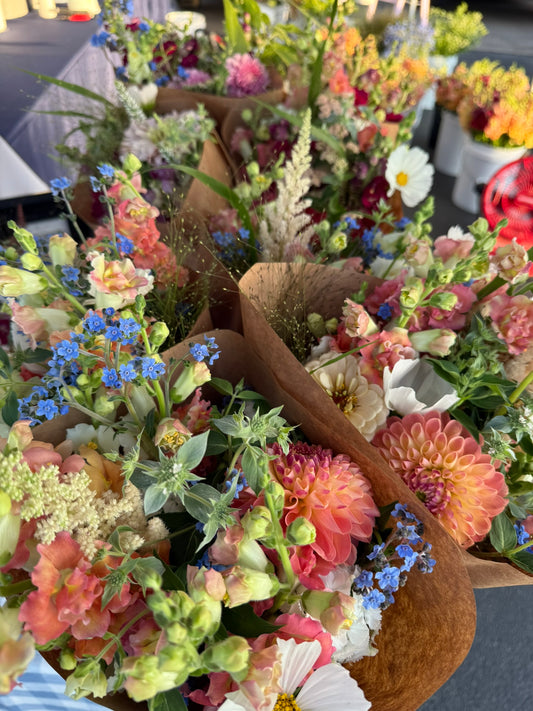 "No Market" Bouquet including Delivery